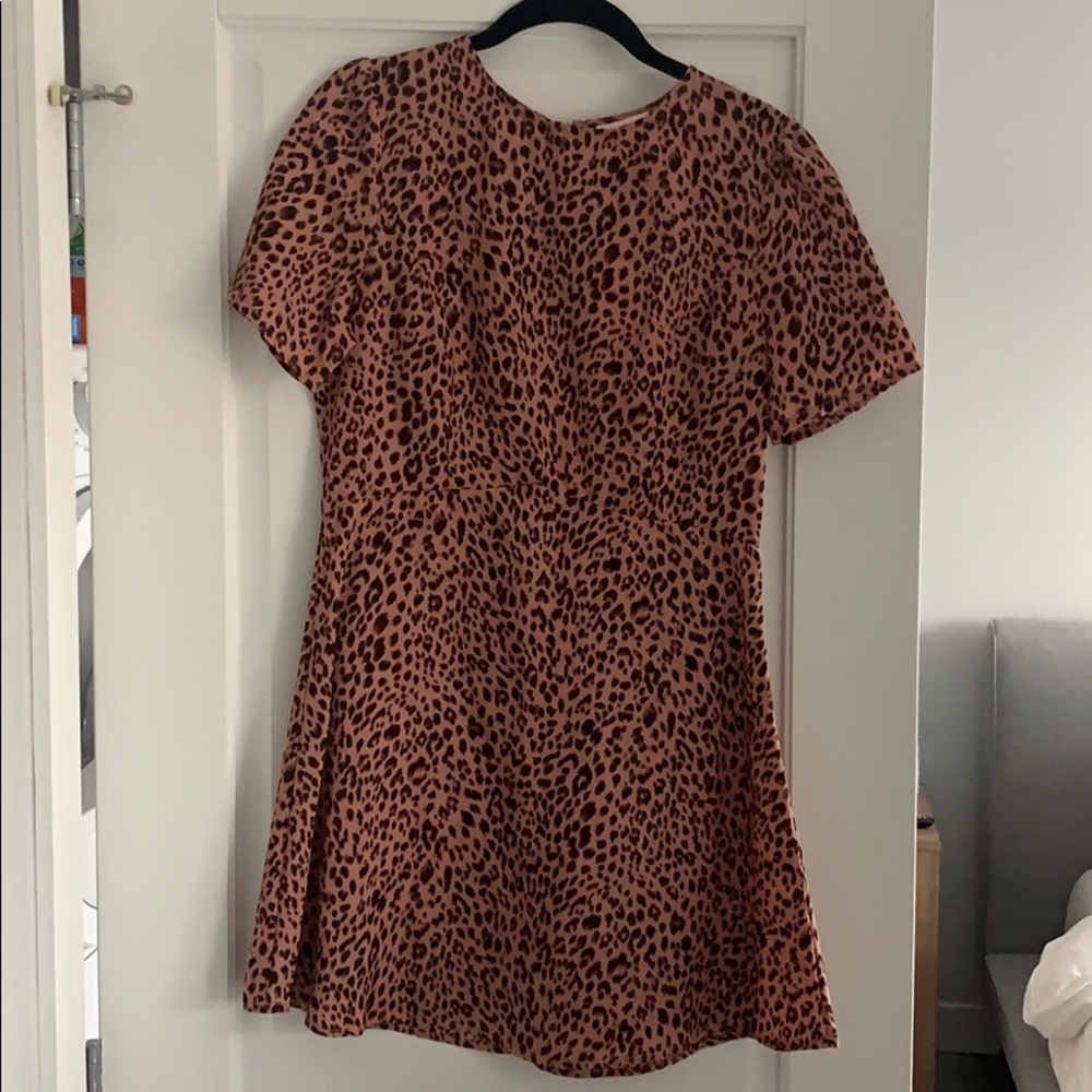 Blush Cheetah Dress Size M (NEW WITH TAGS)